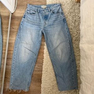 Madewell Darted Barrel Leg Button-Fly Jeans 27